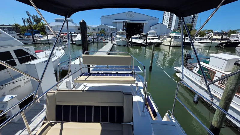 Dizzy Alice Yacht Photos Pics 