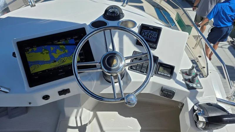 Dizzy Alice Yacht Photos Pics 