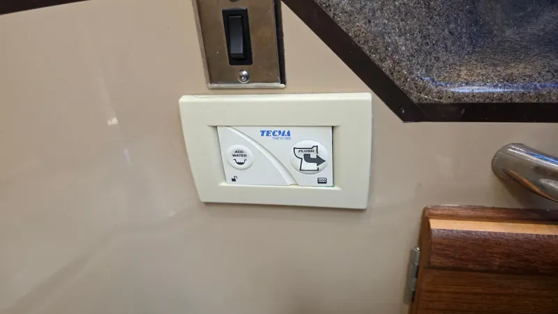 Dizzy Alice Yacht Photos Pics 