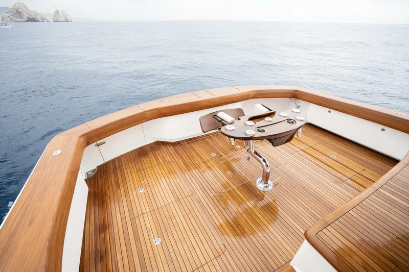 Hooray Yacht Photos Pics 