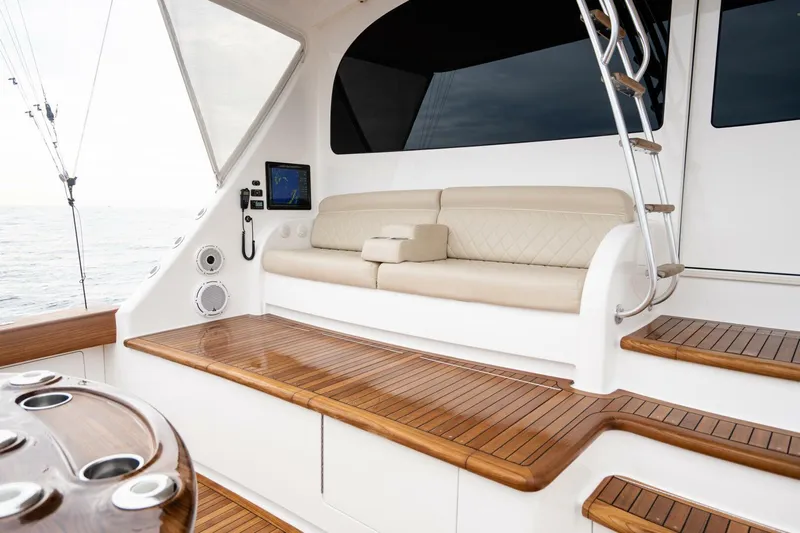 Hooray Yacht Photos Pics 