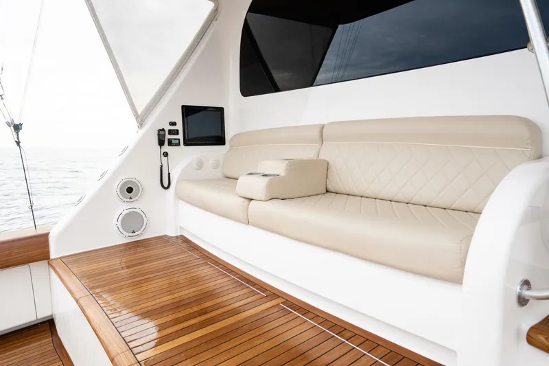 Hooray Yacht Photos Pics 