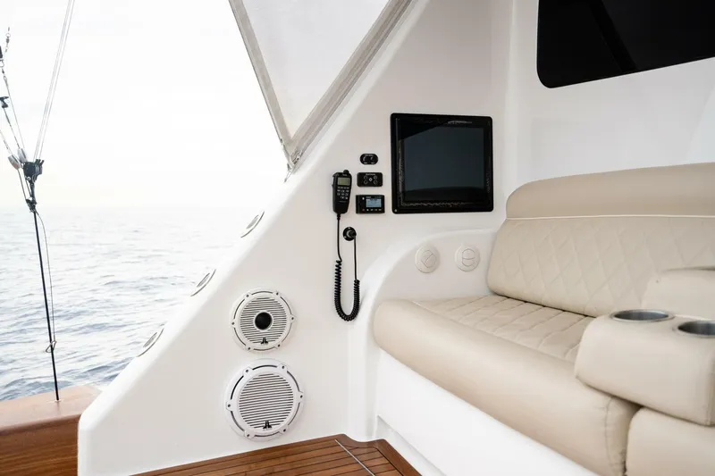 Hooray Yacht Photos Pics 