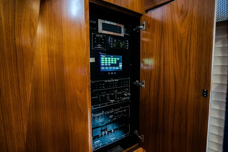 Hooray Yacht Photos Pics 