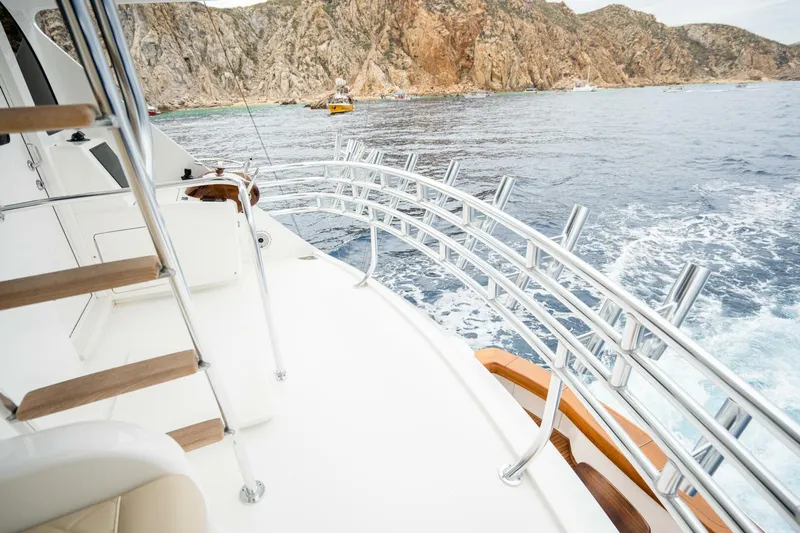 Hooray Yacht Photos Pics 