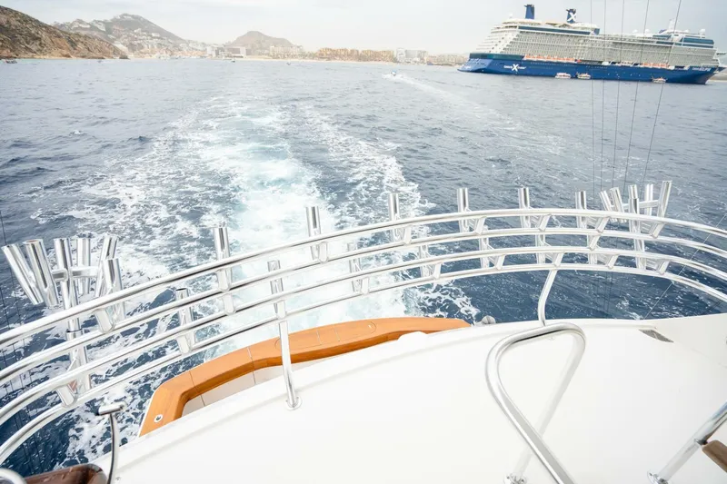 Hooray Yacht Photos Pics 