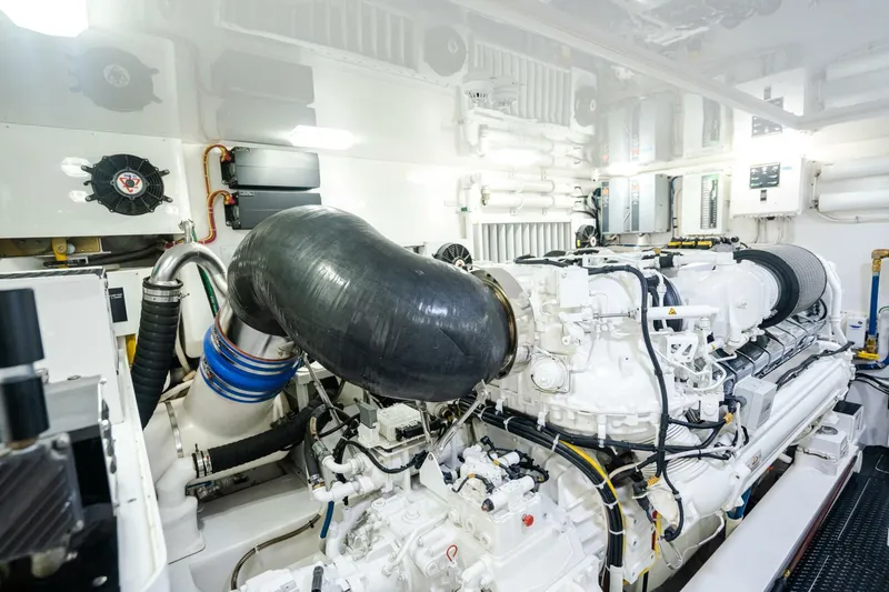 Hooray Yacht Photos Pics 