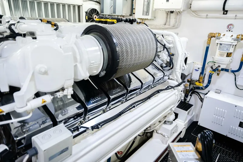 Hooray Yacht Photos Pics 