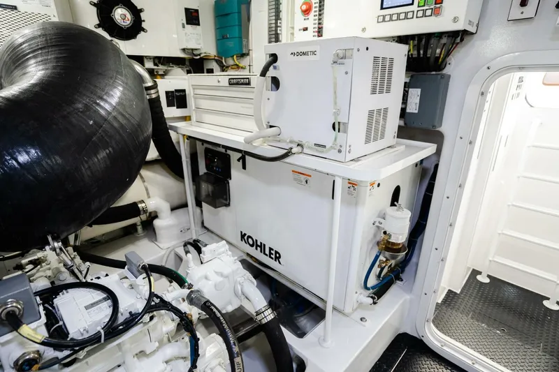 Hooray Yacht Photos Pics 