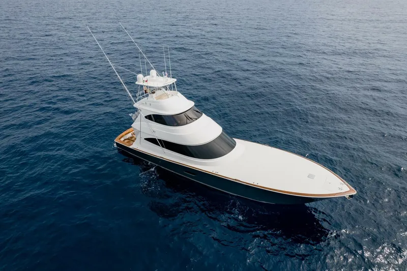 Hooray Yacht Photos Pics 