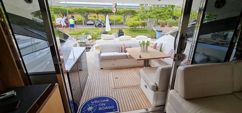 2013 Princess 58 