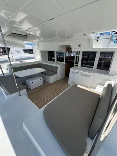 Kajsa Yacht Photos Pics 2017 Lagoon 450 F catamaran interior with spacious seating and modern design.