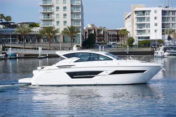 Hakesea Yacht Photos Pics 
