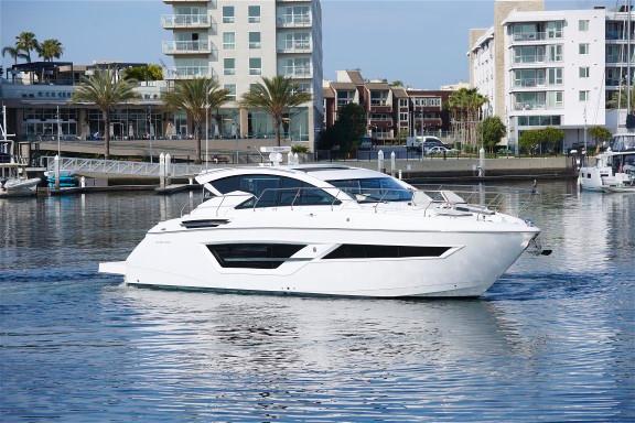 2021 Cruisers Yachts 46 Cantius Motor Yachts For Sale - Yachtworld