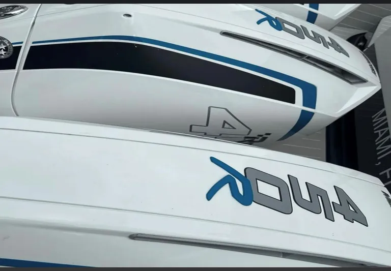  Yacht Photos Pics Azimut Verve 42 boat engines, 2022 model, featuring sleek white and blue design.