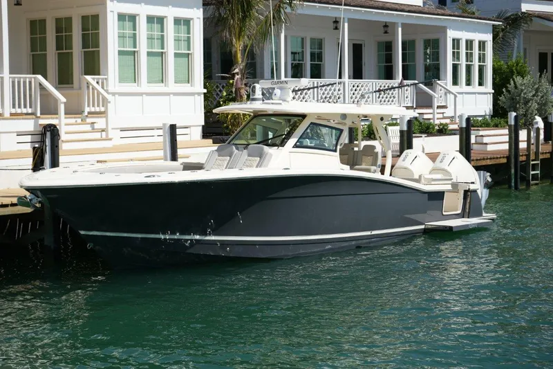 Uncharted Yacht Photos Pics Scout 38 Uncharted - Profile