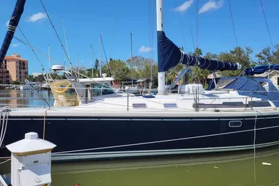Catalina 42 MK 1