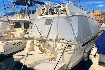 1988 Astondoa 44 Fly