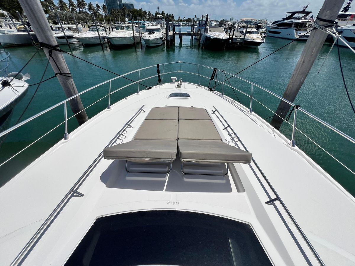 2010 Sea Ray 54 