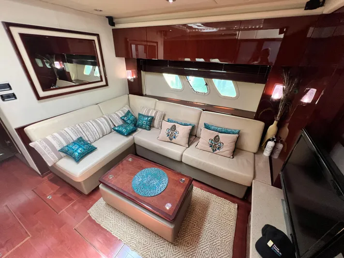  Yacht Photos Pics Luxurious interior of 2010 Sea Ray 540 Sundancer yacht with elegant seating and decor.