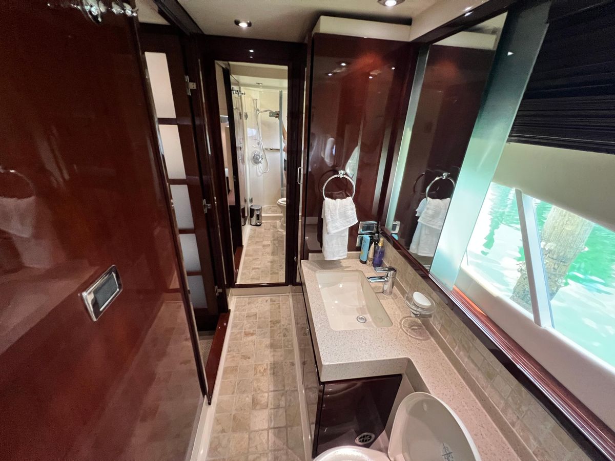2010 Sea Ray 54 