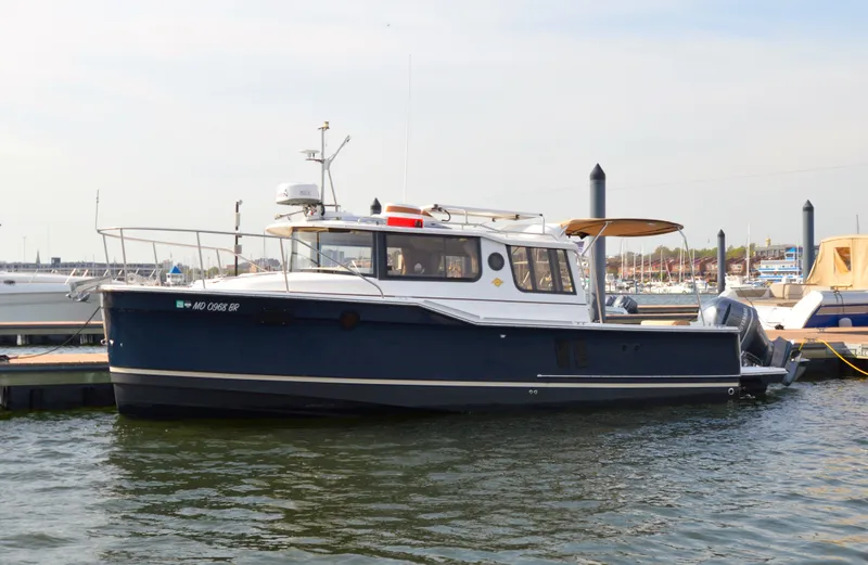 Chestnuts Yacht Photos Pics 