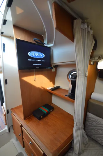 Chestnuts Yacht Photos Pics 