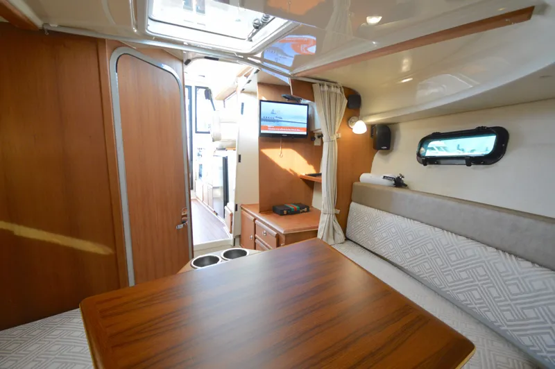 Chestnuts Yacht Photos Pics 