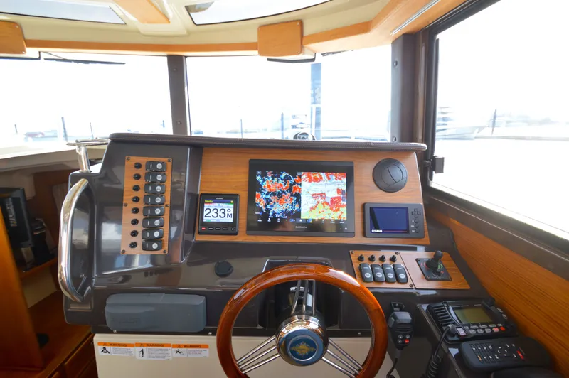 Chestnuts Yacht Photos Pics 