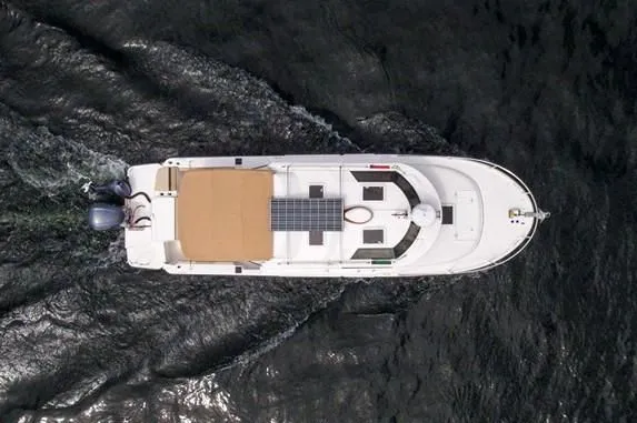 Chestnuts Yacht Photos Pics 