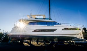2019 Prestige 680