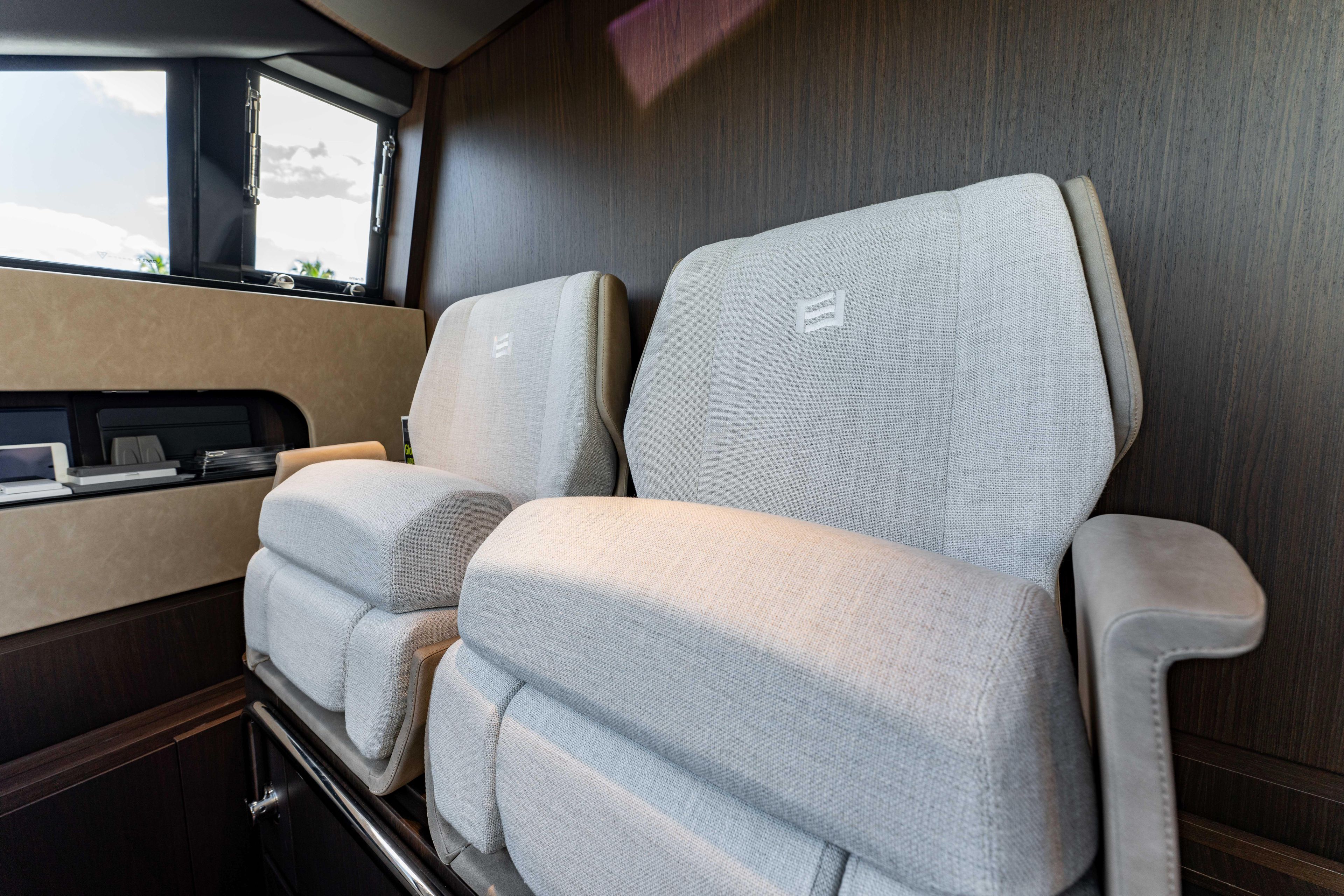 2023 Ferretti Yachts 86 