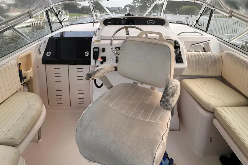  Yacht Photos Pics Grady White 330 Express REV Yacht Sales