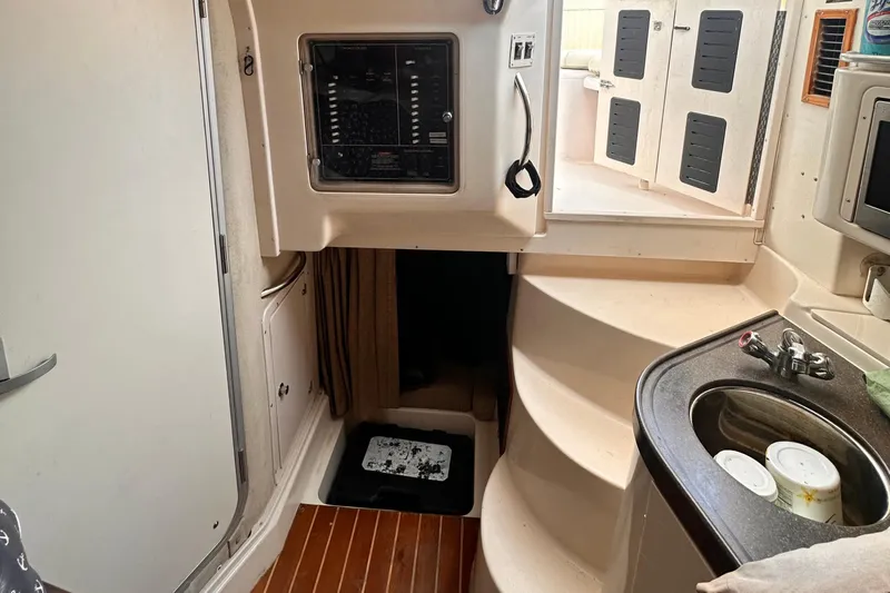  Yacht Photos Pics Grady White 330 Express REV Yacht Sales