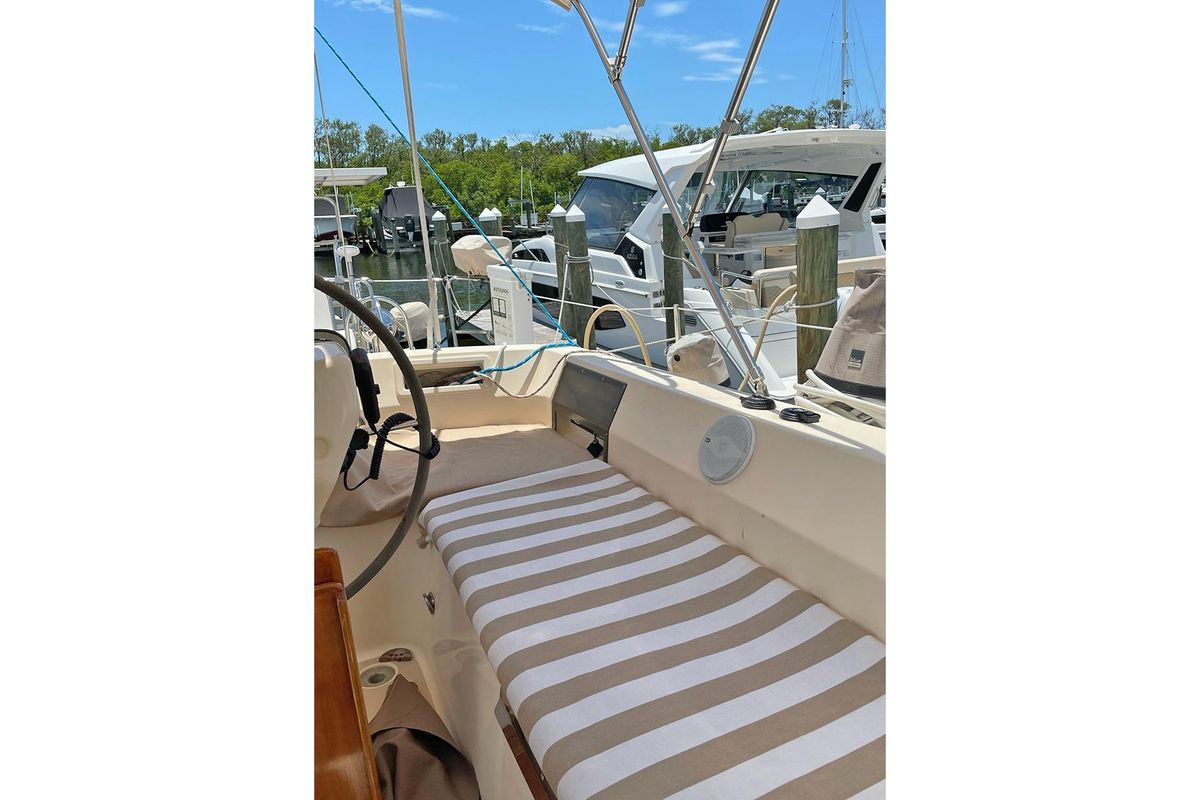 2005 Island Packet 51 