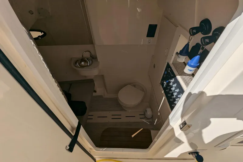 Thavma Yacht Photos Pics 