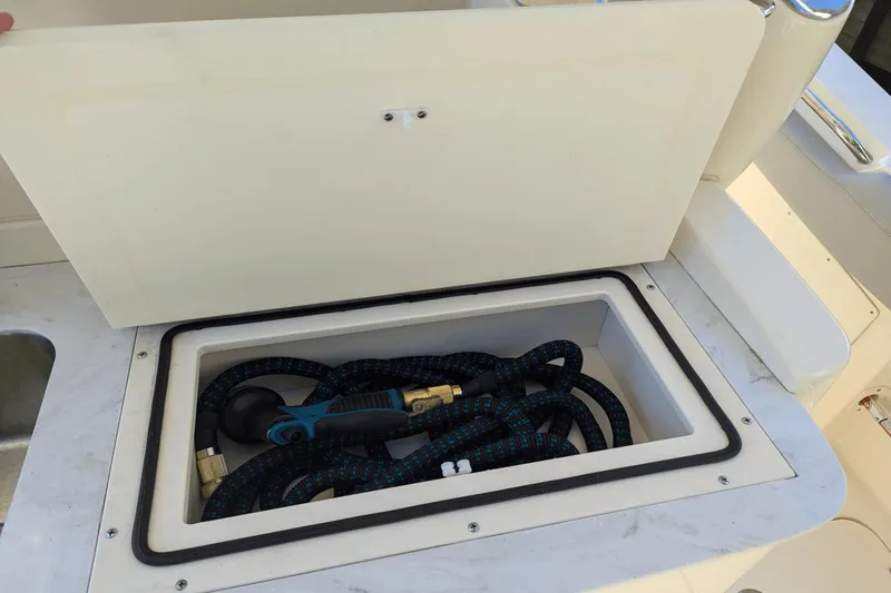 Thavma Yacht Photos Pics 