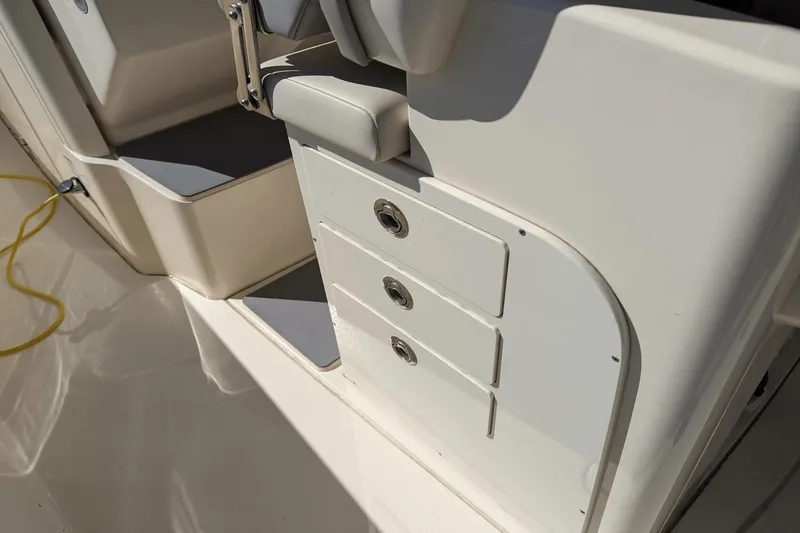 Thavma Yacht Photos Pics 