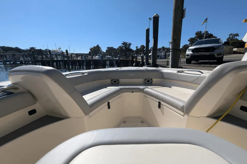 Thavma Yacht Photos Pics 