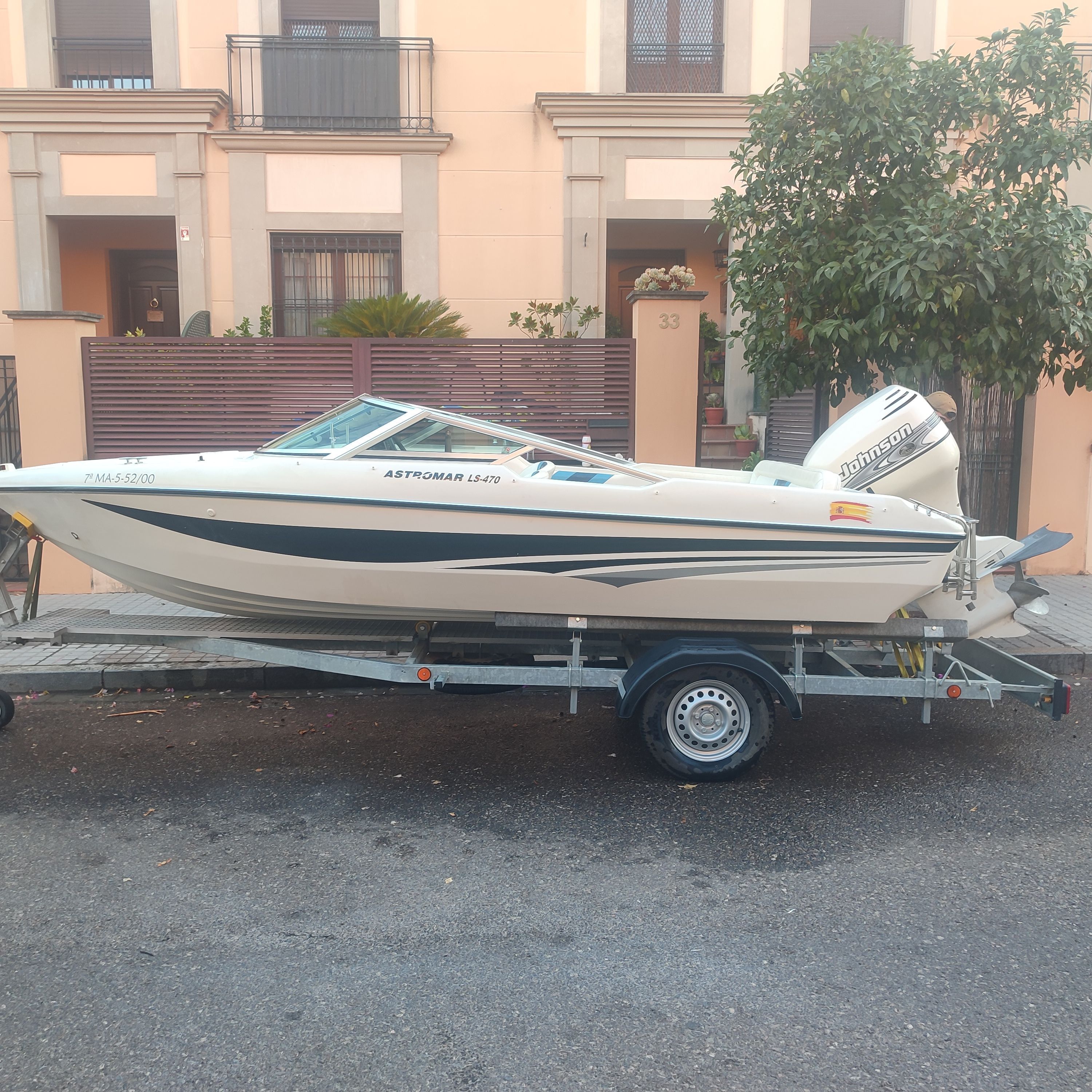 2000 Astromar LS 470