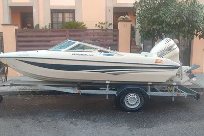 2000 Astromar LS 470