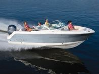 2022 Robalo R227