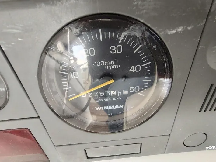 Seeker Yacht Photos Pics 