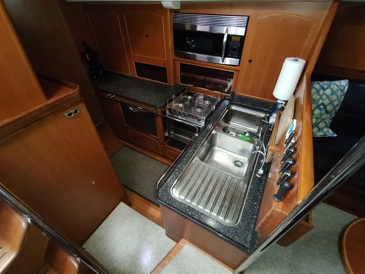 Seeker Yacht Photos Pics 