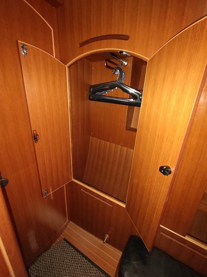 2005 Stevens 53 