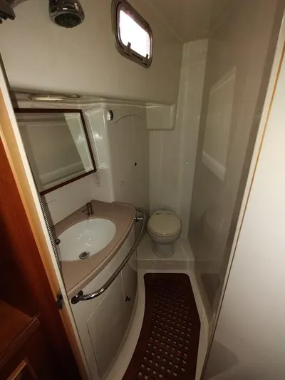 Seeker Yacht Photos Pics 