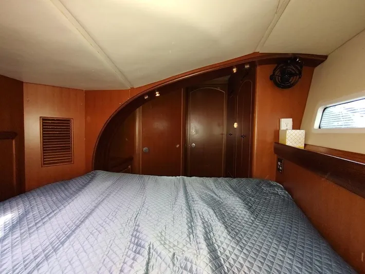 Seeker Yacht Photos Pics 