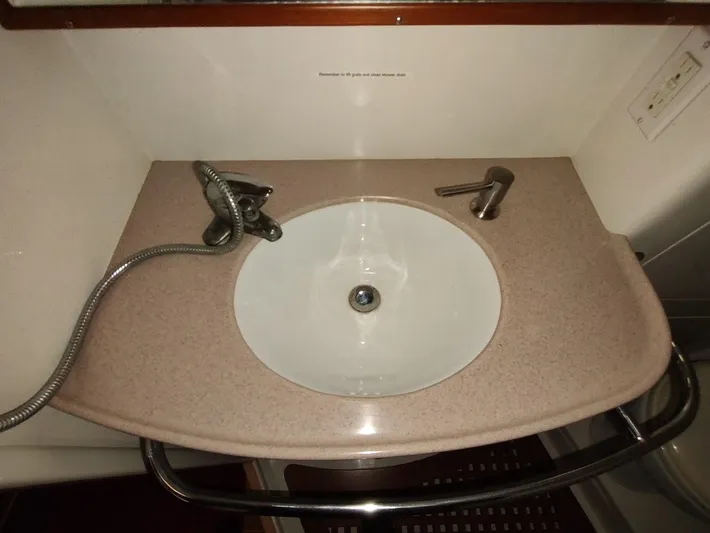 Seeker Yacht Photos Pics 