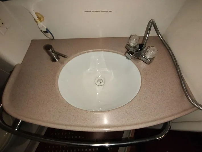 Seeker Yacht Photos Pics 