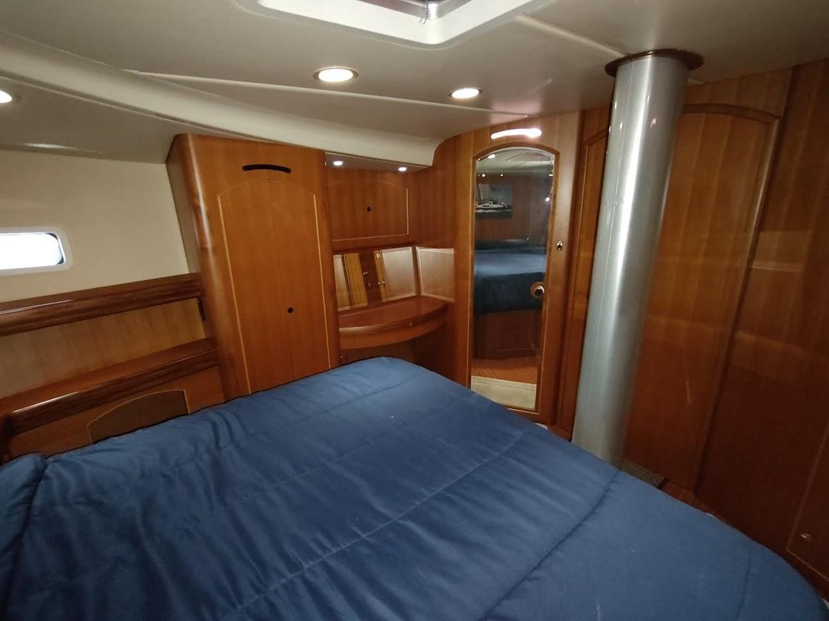 2005 Stevens 53 